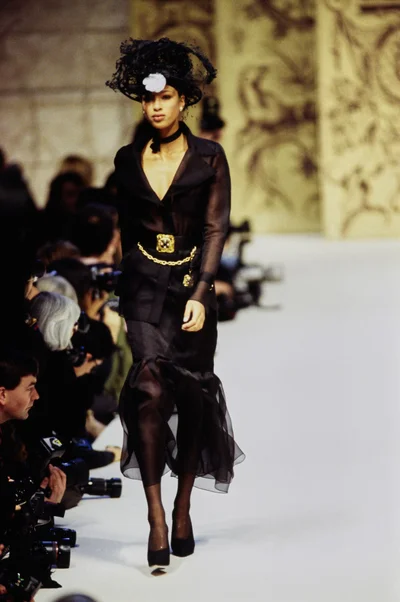 Look 25